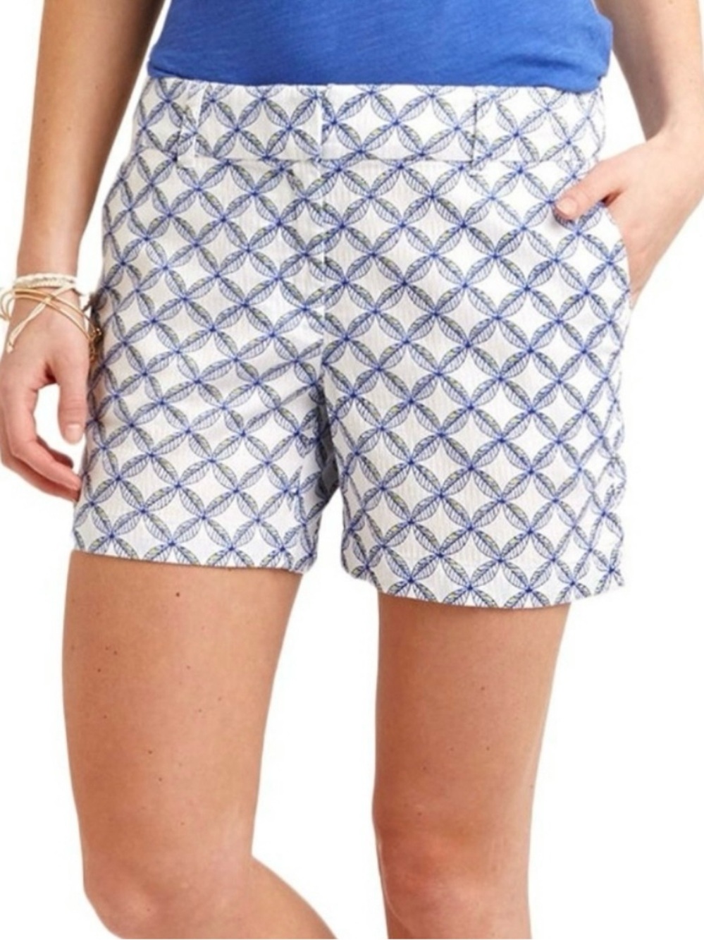 VINEYARD VINES Dayboat Leaf
Print Ocean Reef Short, blue and white